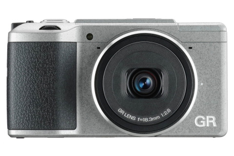 RICOH GR II Silver Edition