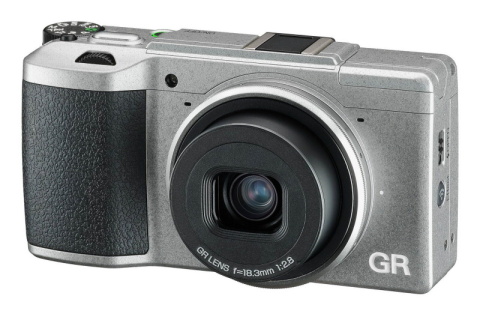 RICOH GR II Silver Edition