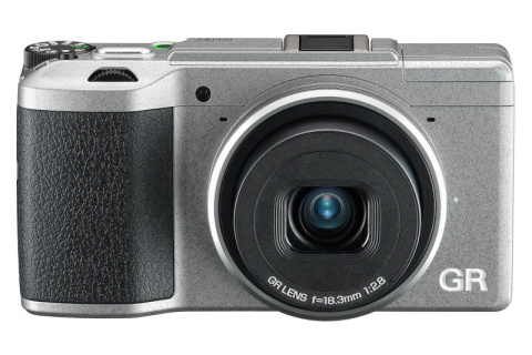 RICOH GR II Silver Edition