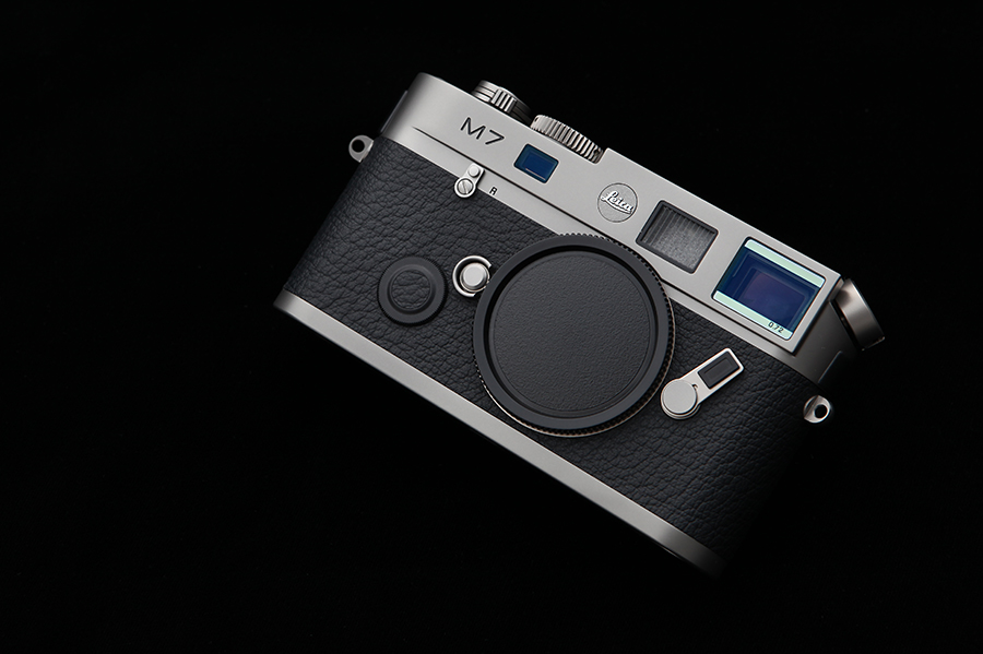 Leica M7 Titanium Set“50 JAHRE LEICA-M SYSTEM” | Kasyapa for LEICA