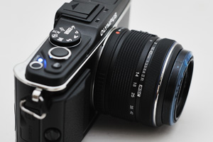 OLYMPUS PEN E-P3