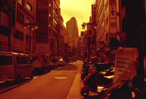 キヤノン35mmf2.8+REDSCALE