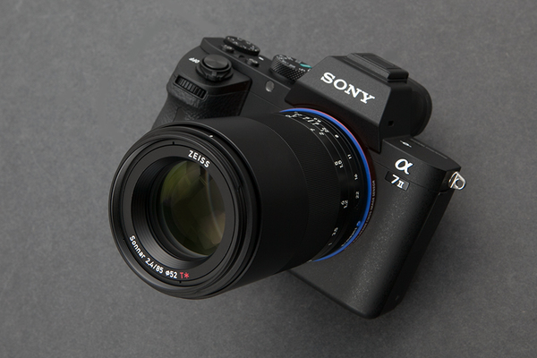 【Carl Zeiss】Loxia 85mm F2.4発売！ | THE MAP TIMES